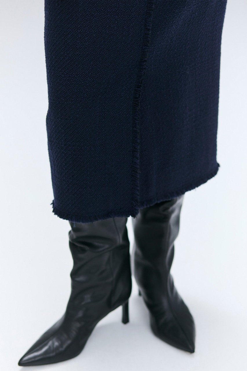 【ベイジ,/BEIGE,】のMULLIN / ウールツイードフロントベントスカート 人気、トレンドファッション・服の通販 founy(ファニー) 　ファッション　Fashion　レディースファッション　Fashion for Women　スカート　Skirts　ジャケット　Jacket, Outerwear　センター　Center, Center Line　ツイード　Twill, Twill Weave　フォーマル　Formal, Dressy　フリンジ　Fringe, Tassel　エレガント 上品　Elegant　other-7|ID: prp329100004683232 ipo3291000000035869270