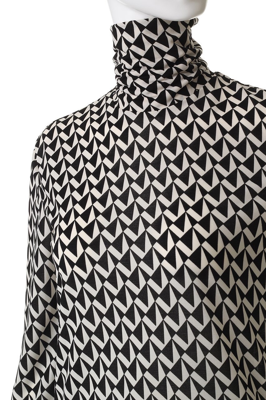 【ベイジ,/BEIGE,】のMODESTO(モデスト)/ジャージーストレッチタートルトップス 人気、トレンドファッション・服の通販 founy(ファニー) 　ファッション　Fashion　レディースファッション　Fashion for Women　トップス・カットソー　Cut & Sew Tops　シャツ・ブラウス・オフィスカジュアル　Elegant Blouses & Button-Ups　おすすめ　Recommended / Our Picks　ギャザー　Gathered, Ruffled　ストレッチ　Stretch, Stretchy Fabric　スリーブ　Sleeve, Long Sleeve / Short Sleeve　セットアップ　Set-Up, Coordinated Outfit　プリント　Print, Printed Pattern　モノトーン　Monotone, Black and White　ロング　Long, Long-Length　エレガント 上品　Elegant　other-5|ID: prp329100004683236 ipo3291000000035493624