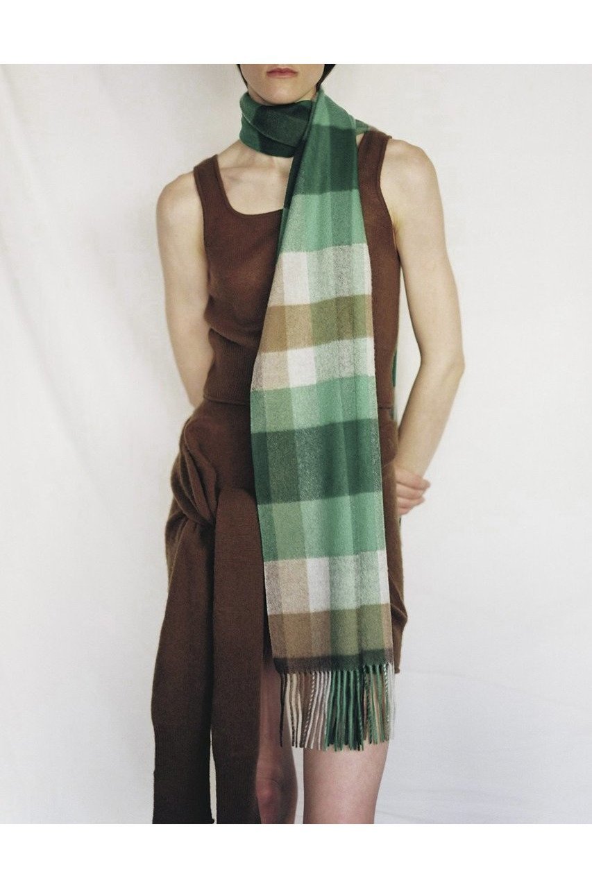 【エレガンセーゼ/ELEGANCESE】のCheck wave mini マフラー 人気、トレンドファッション・服の通販 founy(ファニー) 　ファッション　Fashion　レディースファッション　Fashion for Women　ストール　Soft & Warm Scarves　マフラー・スヌード / 冬小物の定番　Scarves & Mufflers　ウェーブ　Wavy Pattern　ストール　Stole, Wrap　マフラー　Scarf, Muffler　新作・新入荷　New Arrivals / New In　other-2|ID: prp329100004684614 ipo3291000000033830497