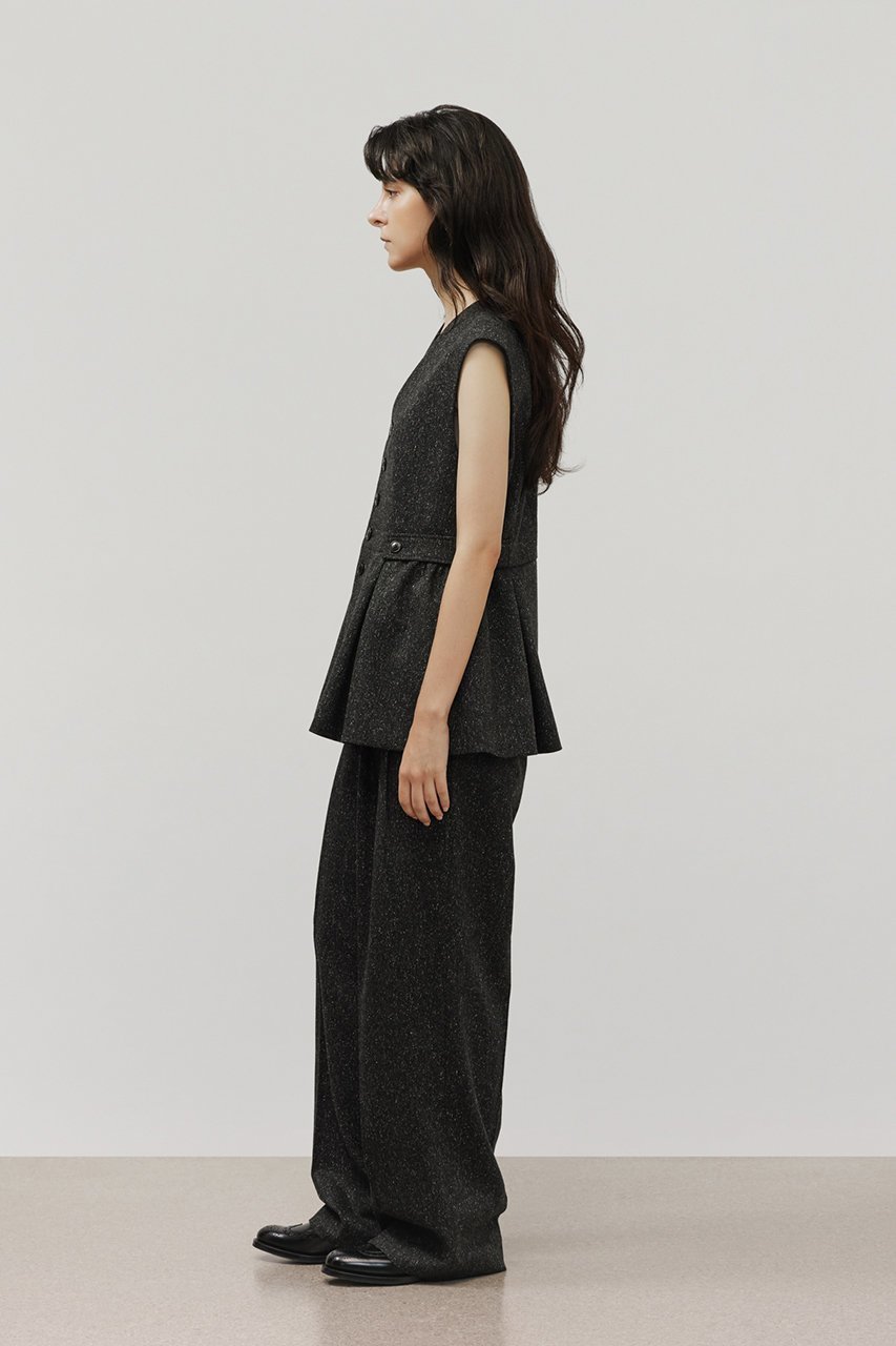 【デパリエ/DEPAREILLE】のネップウールジレ 人気、トレンドファッション・服の通販 founy(ファニー) 　ファッション　Fashion　レディースファッション　Fashion for Women　アウター　Coat / Outerwear Collection　レディースジャケット・軽アウター　Jackets　シンプル　Simple, Minimal　ジャケット　Jacket, Outerwear　ネップ　Nepp, Slub Yarn　ベスト　Vest, Waistcoat　ペプラム　Peplum, Flared Hem　other-8|ID: prp329100004684656 ipo3291000000035415530