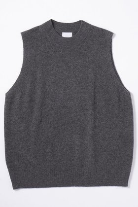 【エレガンセーゼ/ELEGANCESE】 sheer ニットベスト人気、トレンドファッション・服の通販 founy(ファニー) ファッション Fashion レディースファッション Fashion for Women トップス・カットソー Cut & Sew Tops ニット Knit Tops & Sweaters ベスト&ジレ / 重ね着スタイル Vests & Gilets カジュアルプルオーバー・ニットトップス Pullovers & Knit Tops / Casual Pullovers 軽量 Lightweight, Ultra Light シアー Sheer, See-Through バランス Balance, Style Balance ベスト Vest, Waistcoat 新作・新入荷 New Arrivals / New In |ID:prp329100004684674