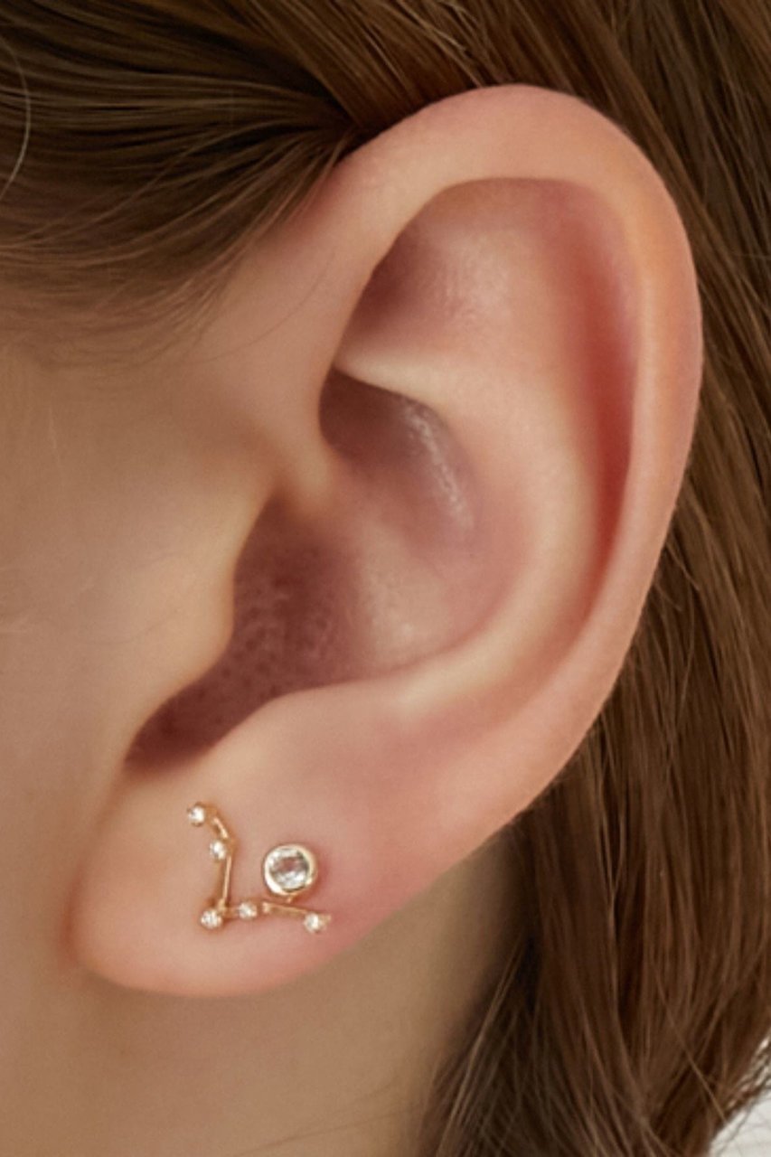 【アルティーダ ウード/ARTIDA OUD】のconstellation K10魚座 ダイヤモンド アクアマリン ピアス 人気、トレンドファッション・服の通販 founy(ファニー) 　ファッション　Fashion　レディースファッション　Fashion for Women　ジュエリー　Jewelry　ファッションリング　Fashion Rings　イヤリング・フープ・ドロップタイプ　Hoop, Drop & Clip Earrings　アシンメトリー　Asymmetrical Style　イヤリング　Earrings　ギフト プレゼント　Gift / Present　ダイヤモンド　Diamond, Brilliant Cut　フランス　France, French　再入荷　Restock / Back in Stock　other-2|ID: prp329100004686265 ipo3291000000033840358
