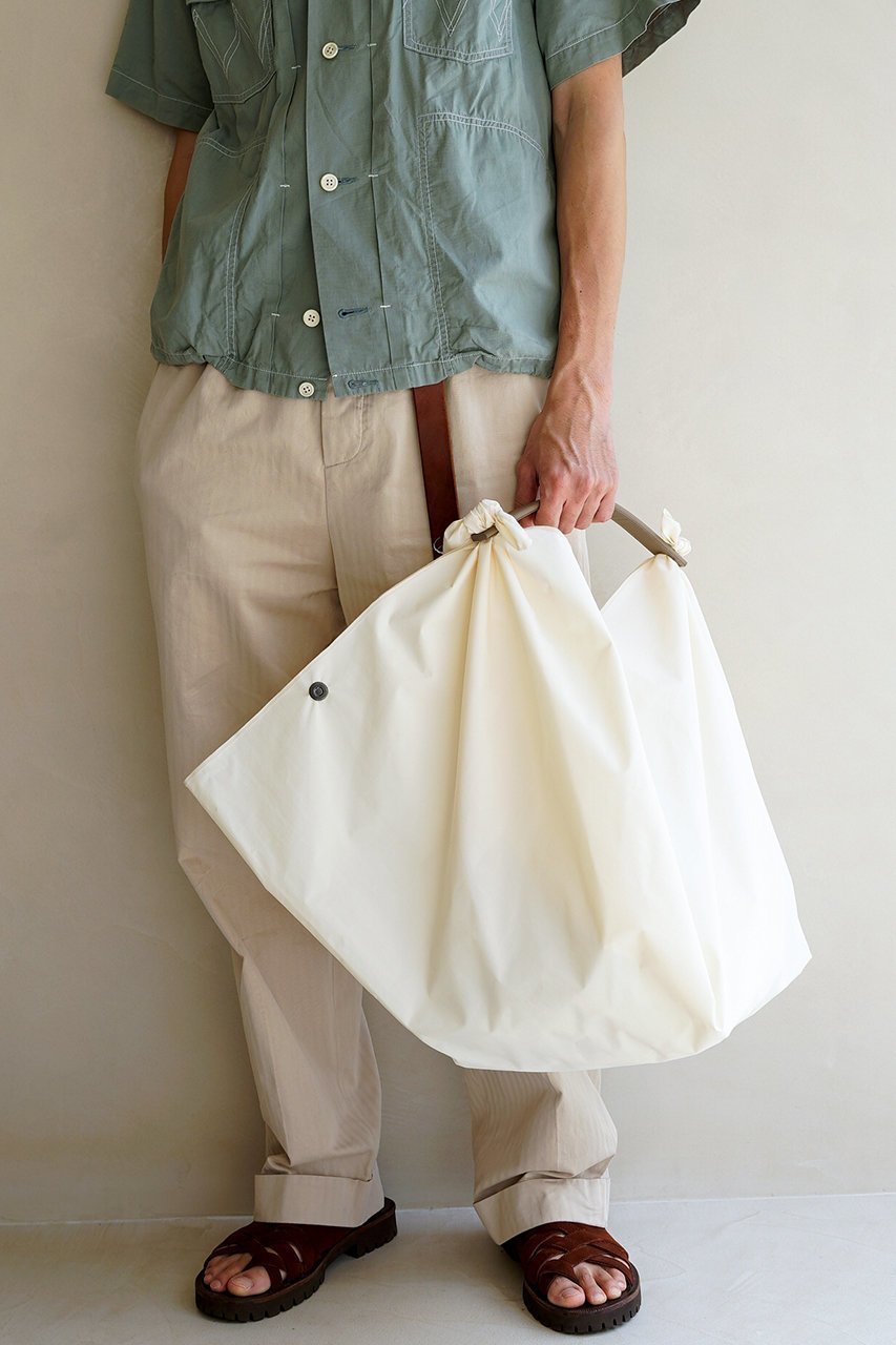 【イッチ/ITTI】のHERRIE FUROSHIKI バッグ / DS-LC 人気、トレンドファッション・服の通販 founy(ファニー) 　ファッション　Fashion　レディースファッション　Fashion for Women　ユニセックス　Unisex, Genderless　エレガント 上品　Elegant　スカーフ　Scarf, Neckwear　ドット　Polka Dot, Dot Pattern　ミリタリー　Military, Army Style　モチーフ　Motif, Design Theme　ラグジュアリー　Luxury, Elegant　other-5|ID: prp329100004686271 ipo3291000000033840405