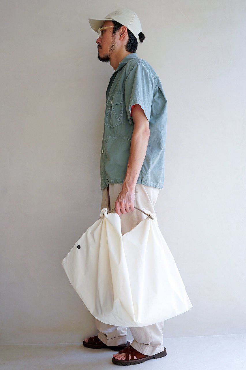 【イッチ/ITTI】のHERRIE FUROSHIKI バッグ / DS-LC 人気、トレンドファッション・服の通販 founy(ファニー) 　ファッション　Fashion　レディースファッション　Fashion for Women　ユニセックス　Unisex, Genderless　エレガント 上品　Elegant　スカーフ　Scarf, Neckwear　ドット　Polka Dot, Dot Pattern　ミリタリー　Military, Army Style　モチーフ　Motif, Design Theme　ラグジュアリー　Luxury, Elegant　other-8|ID: prp329100004686271 ipo3291000000033840408