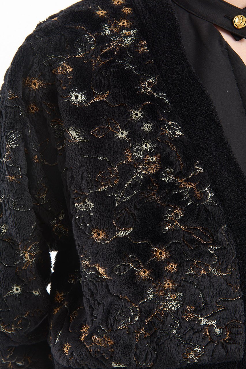 【ミューラル/MURRAL】のCamouflage エンブロイダリー ニットカーディガン 人気、トレンドファッション・服の通販 founy(ファニー) 　ファッション　Fashion　レディースファッション　Fashion for Women　トップス・カットソー　Cut & Sew Tops　ニット　Knit Tops & Sweaters　カーディガン・羽織り　Layered Style Cardigans　2025年　2025　2025-2026秋冬・A/W　Autumn/Winter 2025–26 AW25–26　エレガント 上品　Elegant　エンブロイダリー　Embroidery Design　カーディガン　Cardigan, Knitwear　クラシカル　Classical, Vintage-Inspired　コレクション　Collection, Seasonal Line　コンパクト　Compact, Small Size　バランス　Balance, Style Balance　新作・新入荷　New Arrivals / New In　A/W・秋冬　Autumn/Winter　other-7|ID: prp329100004686313 ipo3291000000033840660
