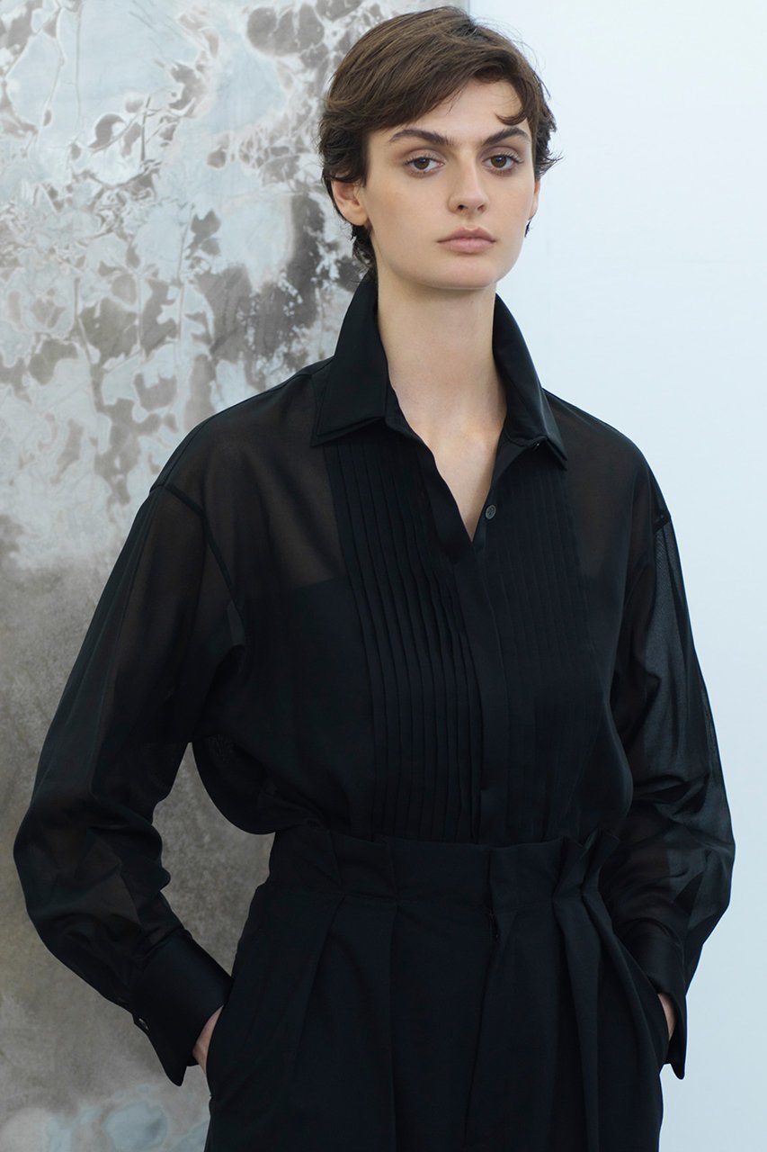 【エステータ/esteta】のコットンオーガンジー ドレスシャツ 人気、トレンドファッション・服の通販 founy(ファニー) 　ファッション　Fashion　レディースファッション　Fashion for Women　トップス・カットソー　Cut & Sew Tops　シャツ・ブラウス・オフィスカジュアル　Elegant Blouses & Button-Ups　ワンピース　Dresses　フォーマル・パーティードレス・結婚式用ドレス　Elegant & Casual Dresses　おすすめ　Recommended / Our Picks　エアリー　Airy Texture　オーガンジー　Organza Fabric　スリーブ　Sleeve, Long Sleeve / Short Sleeve　ドレス　Dress, One-Piece　フェミニン　Feminine, Girly　フロント　Front, Front Design　ロング　Long, Long-Length　エレガント 上品　Elegant　羽織　Haori, Light Jacket　other-7|ID: prp329100004686417 ipo3291000000035616663