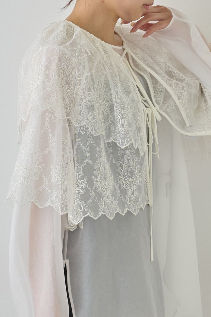 【ガリャルダガランテ/GALLARDAGALANTE】の【25th記念アイテム】スカラップレースボレロ インテリア・キッズ・メンズ・レディースファッション・服の通販 founy(ファニー) https://founy.com/ ファッション Fashion レディースファッション Fashion for Women アウター Coat / Outerwear Collection レディースジャケット・軽アウター Jackets ボレロ・ショート丈ジャケット / ドレス羽織りに Boleros & Short Jackets おすすめ Recommended / Our Picks コレクション Collection, Seasonal Line ショート Short, Short Length ジャケット Jacket, Outerwear デニム Denim, Jeans Material フェミニン Feminine, Girly フロント Front, Front Design ボレロ Bolero, Short Cardigan リボン Ribbon, Bow レース Lace, Lace Fabric エレガント 上品 Elegant |ID: prp329100004687903 ipo3291000000035381017