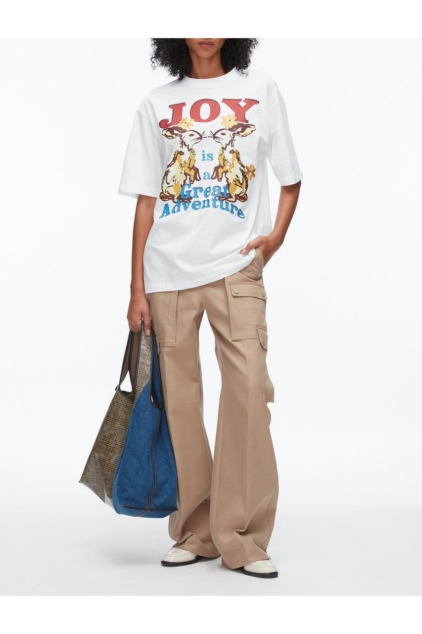 【スリーワン フィリップリム/3.1 Phillip Lim】のJOY IS A GREAT ADVENTURE Tシャツ 人気、トレンドファッション・服の通販 founy(ファニー) 　ファッション　Fashion　レディースファッション　Fashion for Women　トップス・カットソー　Cut & Sew Tops　シャツ・ブラウス・オフィスカジュアル　Elegant Blouses & Button-Ups　ロングTシャツ・Tシャツ　Longline T-Shirts & Tees　カットソー・ベーシックTシャツ　Cut-and-Sewn Tops / Stretch Tees & Basics　ショート　Short, Short Length　スラックス　Slacks, Dress Pants　スリーブ　Sleeve, Long Sleeve / Short Sleeve　デニム　Denim, Jeans Material　プリント　Print, Printed Pattern　リラックス　Relax, Relaxed Fit　新作・新入荷　New Arrivals / New In　other-7|ID: prp329100004687908 ipo3291000000033852504