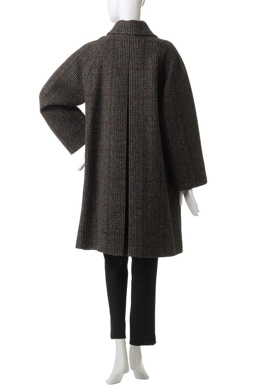 【マックスマーラ/Max Mara】の【Weekend Max Mara】PITONE Lana Vergine チェックコート 人気、トレンドファッション・服の通販 founy(ファニー) 　ファッション　Fashion　レディースファッション　Fashion for Women　アウター　Coat / Outerwear Collection　コート・ロングコート・ピーコート　Long Coats, Peacoats & More　なめらか　Smooth, Silky Texture　インナー　Innerwear　エレガント 上品　Elegant　オケージョン　Occasion Wear　クラシカル　Classical, Vintage-Inspired　チェック　Check, Plaid, Tartan　ロング　Long, Long-Length　other-4|ID: prp329100004687917 ipo3291000000036227135