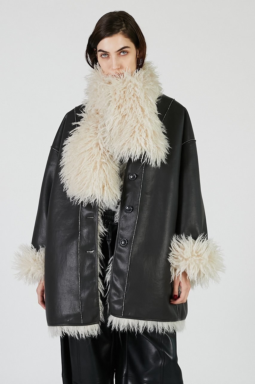 【プランク プロジェクト/PRANK PROJECT】のリバーシブルファーコート / Reversible Fur Coat 人気、トレンドファッション・服の通販 founy(ファニー) 　ファッション　Fashion　レディースファッション　Fashion for Women　アウター　Coat / Outerwear Collection　コート・ロングコート・ピーコート　Long Coats, Peacoats & More　ウェーブ　Wavy Pattern　カーディガン　Cardigan, Knitwear　フェイクレザー　Faux Leather, PU Leather　マフラー　Scarf, Muffler　リバーシブル　Reversible, Two-Sided　ロング　Long, Long-Length　新作・新入荷　New Arrivals / New In　other-5|ID: prp329100004687940 ipo3291000000033852795