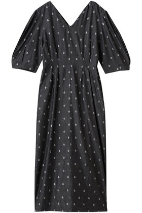 【ヌキテパ/NE QUITTEZ PAS】 DENIM FOIL PRINTハーフ スリーブ ドレス人気、トレンドファッション・服の通販 founy(ファニー) ファッション Fashion レディースファッション Fashion for Women ワンピース Dresses フォーマル・パーティードレス・結婚式用ドレス Elegant & Casual Dresses チュニック Tunic Tops & Dresses シャンブレー Chambray, Denim-Like Fabric シルバー Silver, Metallic Silver スリーブ Sleeve, Long Sleeve / Short Sleeve チュニック Tunic, Long Top デコルテ Décolleté, Neckline デニム Denim, Jeans Material ドレス Dress, One-Piece ハーフ Half, Half-Length プリント Print, Printed Pattern ロング Long, Long-Length エレガント 上品 Elegant |ID:prp329100004689287