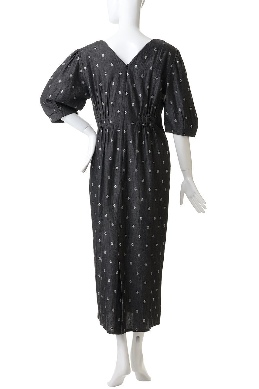 【ヌキテパ/NE QUITTEZ PAS】のDENIM FOIL PRINTハーフ スリーブ ドレス 人気、トレンドファッション・服の通販 founy(ファニー) 　ファッション　Fashion　レディースファッション　Fashion for Women　ワンピース　Dresses　フォーマル・パーティードレス・結婚式用ドレス　Elegant & Casual Dresses　チュニック　Tunic Tops & Dresses　シャンブレー　Chambray, Denim-Like Fabric　シルバー　Silver, Metallic Silver　スリーブ　Sleeve, Long Sleeve / Short Sleeve　チュニック　Tunic, Long Top　デコルテ　Décolleté, Neckline　デニム　Denim, Jeans Material　ドレス　Dress, One-Piece　ハーフ　Half, Half-Length　プリント　Print, Printed Pattern　ロング　Long, Long-Length　エレガント 上品　Elegant　other-4|ID: prp329100004689287 ipo3291000000036128607