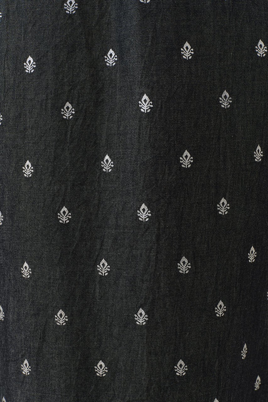 【ヌキテパ/NE QUITTEZ PAS】のDENIM FOIL PRINTハーフ スリーブ ドレス 人気、トレンドファッション・服の通販 founy(ファニー) 　ファッション　Fashion　レディースファッション　Fashion for Women　ワンピース　Dresses　フォーマル・パーティードレス・結婚式用ドレス　Elegant & Casual Dresses　チュニック　Tunic Tops & Dresses　シャンブレー　Chambray, Denim-Like Fabric　シルバー　Silver, Metallic Silver　スリーブ　Sleeve, Long Sleeve / Short Sleeve　チュニック　Tunic, Long Top　デコルテ　Décolleté, Neckline　デニム　Denim, Jeans Material　ドレス　Dress, One-Piece　ハーフ　Half, Half-Length　プリント　Print, Printed Pattern　ロング　Long, Long-Length　エレガント 上品　Elegant　other-8|ID: prp329100004689287 ipo3291000000036128611