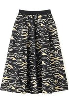 【アドーア/ADORE】のゼブラジャガードスカート 人気、トレンドファッション・服の通販 founy(ファニー) ファッション Fashion レディースファッション Fashion for Women スカート Skirts ロングスカート Long Skirts / Maxi & Midi Skirts コンパクト Compact, Small Size ジャカード／ジャガード Jacquard, Woven Pattern フォルム Silhouette, Form フレア Flare, Flared モチーフ Motif, Design Theme ロング Long, Long-Length 新作・新入荷 New Arrivals / New In thumbnail ブラック|ID: prp329100004689326 ipo3291000000033866784