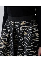 thumbnail other-3