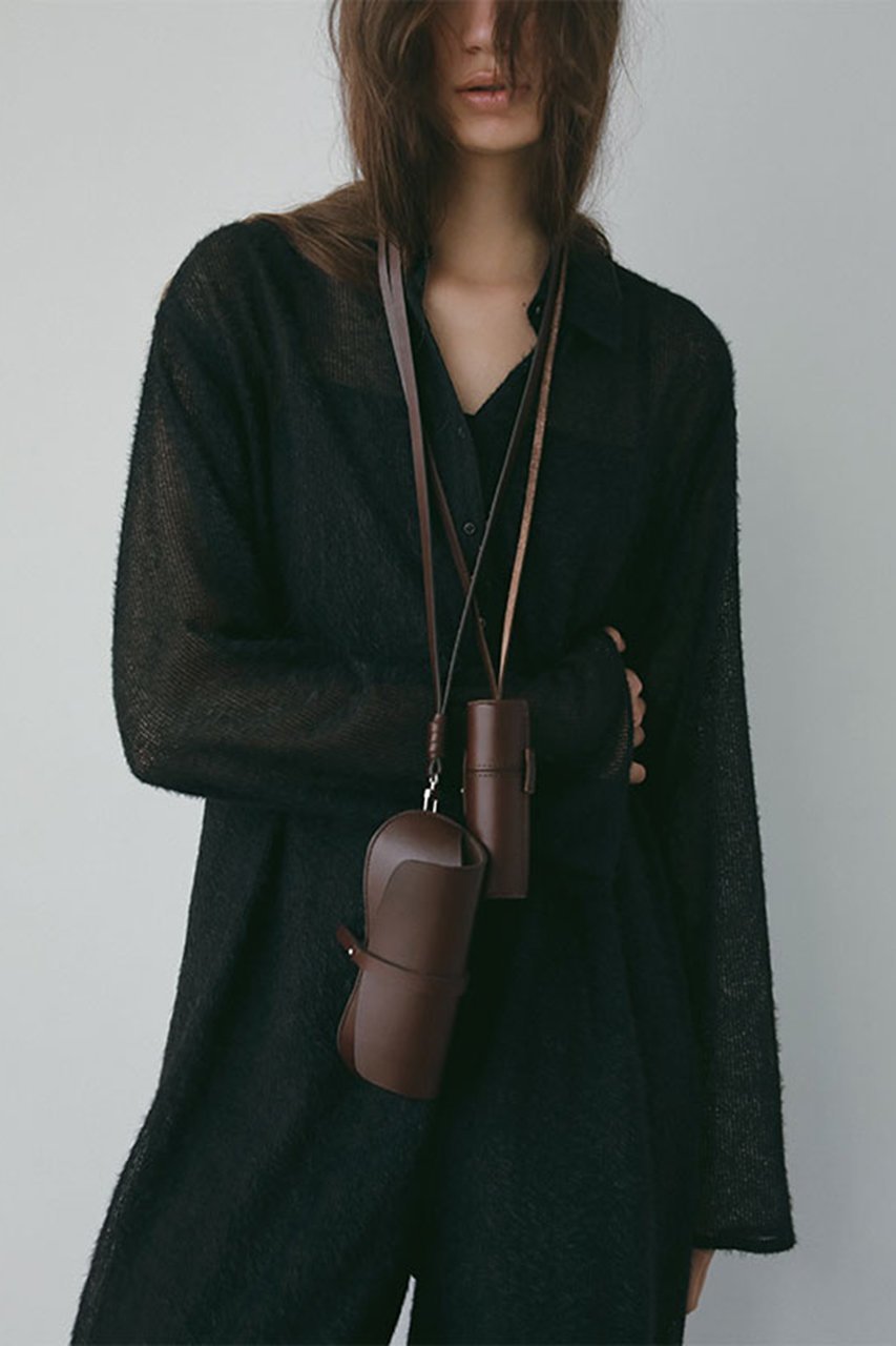 【エトレトウキョウ/ETRE TOKYO】のタンドレザーリップケース 人気、トレンドファッション・服の通販 founy(ファニー) 　ファッション　Fashion　レディースファッション　Fashion for Women　レイングッズ・傘・晴雨兼用傘　Umbrellas & Rain Gear　カットソー　Cut and Sewn Top　シンプル　Simple, Minimal　ハンカチ　Handkerchief, Hanky　バランス　Balance, Style Balance　リップ　Lip, Lip Motif　傘　Umbrella, Parasol　定番　Standard, Basic Item　新作・新入荷　New Arrivals / New In　時計　Watch, Wristwatch　other-2|ID: prp329100004689441 ipo3291000000033867630