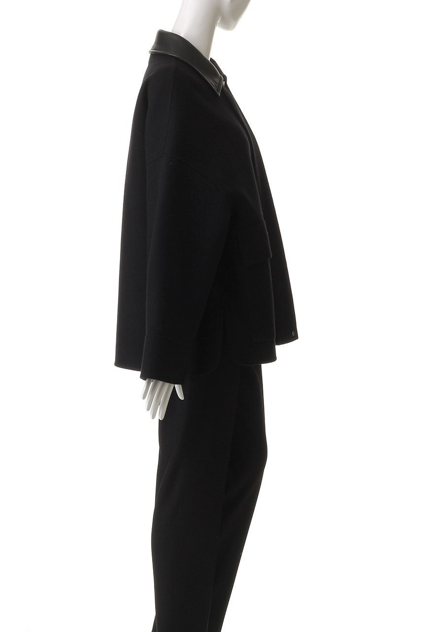 【エブール/ebure】のジロンラムメルトン ショートブルゾン 人気、トレンドファッション・服の通販 founy(ファニー) 　ファッション　Fashion　レディースファッション　Fashion for Women　アウター　Coat / Outerwear Collection　レディースジャケット・軽アウター　Jackets　ブルゾンジャケット・スポーティアウター　Blouson Jackets　なめらか　Smooth, Silky Texture　ショルダー　Shoulder, Shoulder Strap　ショート　Short, Short Length　シンプル　Simple, Minimal　ジャケット　Jacket, Outerwear　スリット　Slit, Slit Detail　ドロップ　Drop Shoulder, Dropped Style　パターン　Pattern, Design Print　パッチ　Patch, Appliqué　フラップ　Flap, Flap Pocket　ブルゾン　Blouson, Bomber Jacket　ポケット　Pocket, Pocket Detail　新作・新入荷　New Arrivals / New In　other-3|ID: prp329100004689454 ipo3291000000033867747