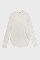 【スタニングルアー/STUNNING LURE】のrウールナイロンタートル 人気、トレンドファッション・服の通販 founy(ファニー) ファッション Fashion レディースファッション Fashion for Women トップス・カットソー Cut & Sew Tops シャツ・ブラウス・オフィスカジュアル Elegant Blouses & Button-Ups ロングTシャツ・Tシャツ Longline T-Shirts & Tees カットソー・ベーシックTシャツ Cut-and-Sewn Tops / Stretch Tees & Basics おすすめ Recommended / Our Picks シャーリング Shirring, Ruched スリーブ Sleeve, Long Sleeve / Short Sleeve タートル Turtleneck, Turtle Collar フィット Fit, Slim Fit ベーシック Basic, Essential ロング Long, Long-Length thumbnail ホワイト|ID: prp329100004689488 ipo3291000000034028263