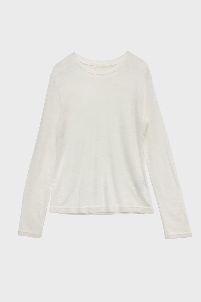 【スタニングルアー/STUNNING LURE】のrウールナイロンTシャツ インテリア・キッズ・メンズ・レディースファッション・服の通販 founy(ファニー) https://founy.com/ ファッション Fashion レディースファッション Fashion for Women トップス・カットソー Cut & Sew Tops シャツ・ブラウス・オフィスカジュアル Elegant Blouses & Button-Ups ロングTシャツ・Tシャツ Longline T-Shirts & Tees カットソー・ベーシックTシャツ Cut-and-Sewn Tops / Stretch Tees & Basics スリーブ Sleeve, Long Sleeve / Short Sleeve ベーシック Basic, Essential ロング Long, Long-Length |ID: prp329100004689489 ipo3291000000034017016