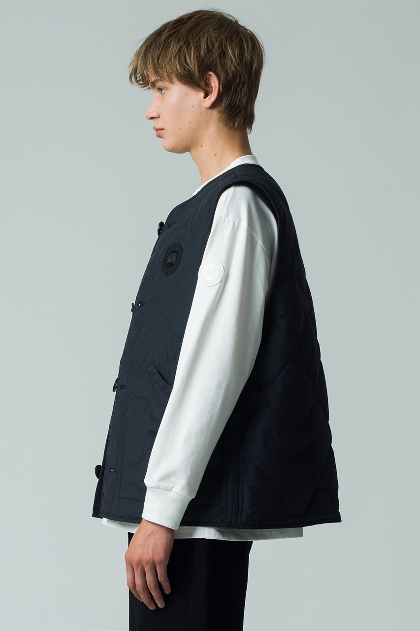【カナダグース/CANADA GOOSE】の【UNISEX】【日本限定】1075UJ Mclean Vest マクリーン ベスト 人気、トレンドファッション・服の通販 founy(ファニー) 　ファッション　Fashion　レディースファッション　Fashion for Women　アウター　Coat / Outerwear Collection　トップス・カットソー　Cut & Sew Tops　ベスト&ジレ / 重ね着スタイル　Vests & Gilets　スポーツウェア　Functional & Stylish Sportswear　スポーツ アウター　Sports Outerwear / Running Jacket / Windbreaker　ユニセックス　Unisex, Genderless　キルティング　Quilted, Quilting　クラシック　Classic, Timeless Style　スポーツ　Sports, Activewear　センター　Center, Center Line　フロント　Front, Front Design　ベスト　Vest, Waistcoat　リップ　Lip, Lip Motif　other-6|ID: prp329100004689493 ipo3291000000036204430