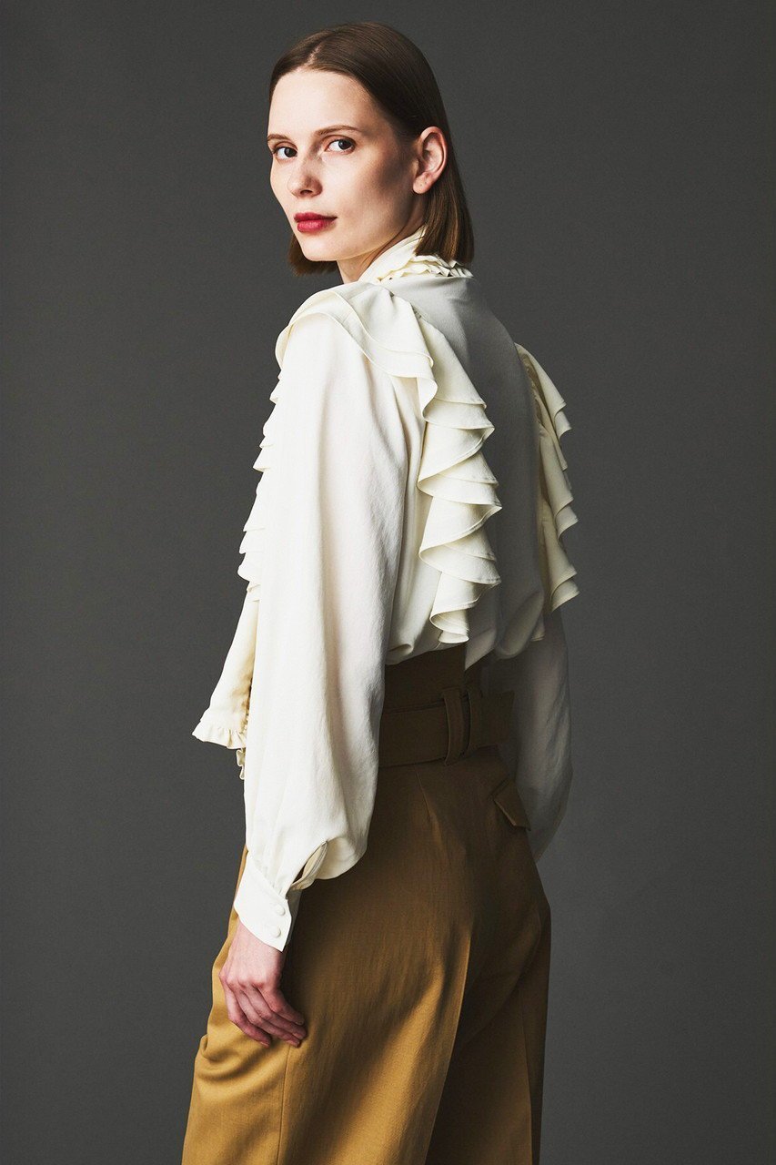 【オブリオ/AUBRIOT】のラッフルボウブラウス 人気、トレンドファッション・服の通販 founy(ファニー) 　ファッション　Fashion　レディースファッション　Fashion for Women　トップス・カットソー　Cut & Sew Tops　シャツ・ブラウス・オフィスカジュアル　Elegant Blouses & Button-Ups　ストレッチ　Stretch, Stretchy Fabric　スリーブ　Sleeve, Long Sleeve / Short Sleeve　ペーパー　Paper, Kraft Paper　リボン　Ribbon, Bow　ロマンティック　Romantic, Feminine Style　ロング　Long, Long-Length　再入荷　Restock / Back in Stock　other-5|ID: prp329100004689502 ipo3291000000035362140