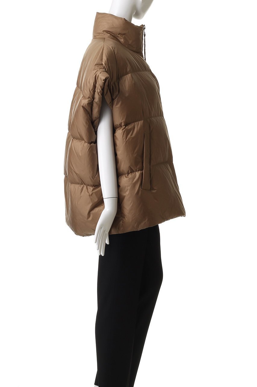 【アッパー ハイツ/upper hights】のChur ダウンベスト 人気、トレンドファッション・服の通販 founy(ファニー) 　ファッション　Fashion　レディースファッション　Fashion for Women　アウター　Coat / Outerwear Collection　コート・ロングコート・ピーコート　Long Coats, Peacoats & More　アウトドア　Outdoor Clothing　ショート　Short, Short Length　スタンド　Stand Collar, Upright Stand　ダウン　Down, Puffer　バランス　Balance, Style Balance　ベスト　Vest, Waistcoat　ワイド　Wide, Wide Fit　新作・新入荷　New Arrivals / New In　旅行　Travel　A/W・秋冬　Autumn/Winter　軽量　Lightweight, Ultra Light　other-3|ID: prp329100004689549 ipo3291000000033868623