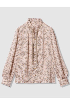 【アナイ/ANAYI】 リッププリントフリルネック ブラウス人気、トレンドファッション・服の通販 founy(ファニー) ファッション Fashion レディースファッション Fashion for Women トップス・カットソー Cut & Sew Tops シャツ・ブラウス・オフィスカジュアル Elegant Blouses & Button-Ups おすすめ Recommended / Our Picks サテン Satin, Glossy Fabric スリーブ Sleeve, Long Sleeve / Short Sleeve フリル Frill, Ruffle プリント Print, Printed Pattern プリーツ Pleats, Pleated メタル Metal, Metal Parts モチーフ Motif, Design Theme リボン Ribbon, Bow ロング Long, Long-Length 新作・新入荷 New Arrivals / New In 無地 Plain, Solid Color |ID:prp329100004691415