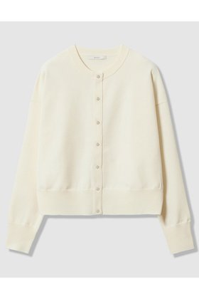 【アナイ/ANAYI】 ドット釦ブルゾン カーディガン人気、トレンドファッション・服の通販 founy(ファニー) ファッション Fashion レディースファッション Fashion for Women トップス・カットソー Cut & Sew Tops ニット Knit Tops & Sweaters カーディガン・羽織り Layered Style Cardigans なめらか Smooth, Silky Texture カーディガン Cardigan, Knitwear ショルダー Shoulder, Shoulder Strap ドット Polka Dot, Dot Pattern ドロップ Drop Shoulder, Dropped Style フロント Front, Front Design ブルゾン Blouson, Bomber Jacket ワイド Wide, Wide Fit 新作・新入荷 New Arrivals / New In |ID:prp329100004691416