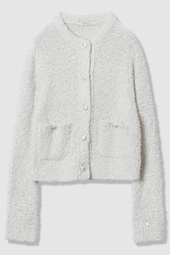 【アナイ/ANAYI】のスパンコールモールクルー カーディガン インテリア・キッズ・メンズ・レディースファッション・服の通販 founy(ファニー) https://founy.com/ ファッション Fashion レディースファッション Fashion for Women トップス・カットソー Cut & Sew Tops ニット Knit Tops & Sweaters カーディガン・羽織り Layered Style Cardigans イタリア Italy エレガント 上品 Elegant カーディガン Cardigan, Knitwear シルバー Silver, Metallic Silver スパンコール Sequins, Sequin Embellishment トレンド Trend, Trending Now ペーパー Paper, Kraft Paper ポケット Pocket, Pocket Detail メタル Metal, Metal Parts 今季 This Season, Current Season 定番 Standard, Basic Item |ID: prp329100004691417 ipo3291000000035563013
