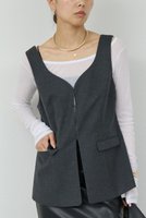 【ガリャルダガランテ/GALLARDAGALANTE】のビスチェジレ 人気、トレンドファッション・服の通販 founy(ファニー) ファッション Fashion レディースファッション Fashion for Women アウター Coat / Outerwear Collection レディースジャケット・軽アウター Jackets インナー Innerwear カッティング Cutting Detail ジャケット Jacket, Outerwear スラックス Slacks, Dress Pants セットアップ Set-Up, Coordinated Outfit ベスト Vest, Waistcoat ロング Long, Long-Length 夏 Summer 新作・新入荷 New Arrivals / New In 秋 Autumn A/W・秋冬 Autumn/Winter |ID:prp329100004691476