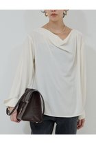 【ガリャルダガランテ/GALLARDAGALANTE】のフロントドレープブラウス 人気、トレンドファッション・服の通販 founy(ファニー) ファッション Fashion レディースファッション Fashion for Women トップス・カットソー Cut & Sew Tops シャツ・ブラウス・オフィスカジュアル Elegant Blouses & Button-Ups インナー Innerwear スラックス Slacks, Dress Pants スリーブ Sleeve, Long Sleeve / Short Sleeve ロング Long, Long-Length エレガント 上品 Elegant 新作・新入荷 New Arrivals / New In thumbnail オフホワイト|ID: prp329100004691478 ipo3291000000033878493