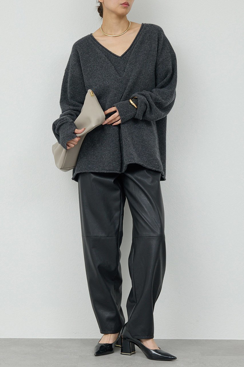 【ガリャルダガランテ/GALLARDAGALANTE】のフェイクレザーカーブパンツ 人気、トレンドファッション・服の通販 founy(ファニー) 　ファッション　Fashion　レディースファッション　Fashion for Women　パンツ　Pants & Trousers　フェイクレザー　Faux Leather, PU Leather　ベーシック　Basic, Essential　新作・新入荷　New Arrivals / New In　A/W・秋冬　Autumn/Winter　other-8|ID: prp329100004691479 ipo3291000000033878511