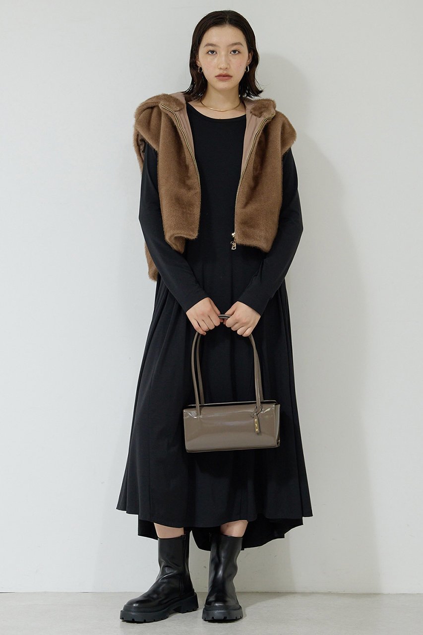 【ガリャルダガランテ/GALLARDAGALANTE】のフーディーベスト 人気、トレンドファッション・服の通販 founy(ファニー)  ファッション Fashion レディースファッション Fashion for Women アウター Coat / Outerwear Collection レディースジャケット・軽アウター Jackets なめらか Smooth, Silky Texture クロップド Cropped, Short Length ジャケット Jacket, Outerwear デニム Denim, Jeans Material バランス Balance, Style Balance フェイクファー Faux Fur, Imitation Fur ベスト Vest, Waistcoat 新作・新入荷 New Arrivals / New In other-2|ID: prp329100004691481 ipo3291000000034209814