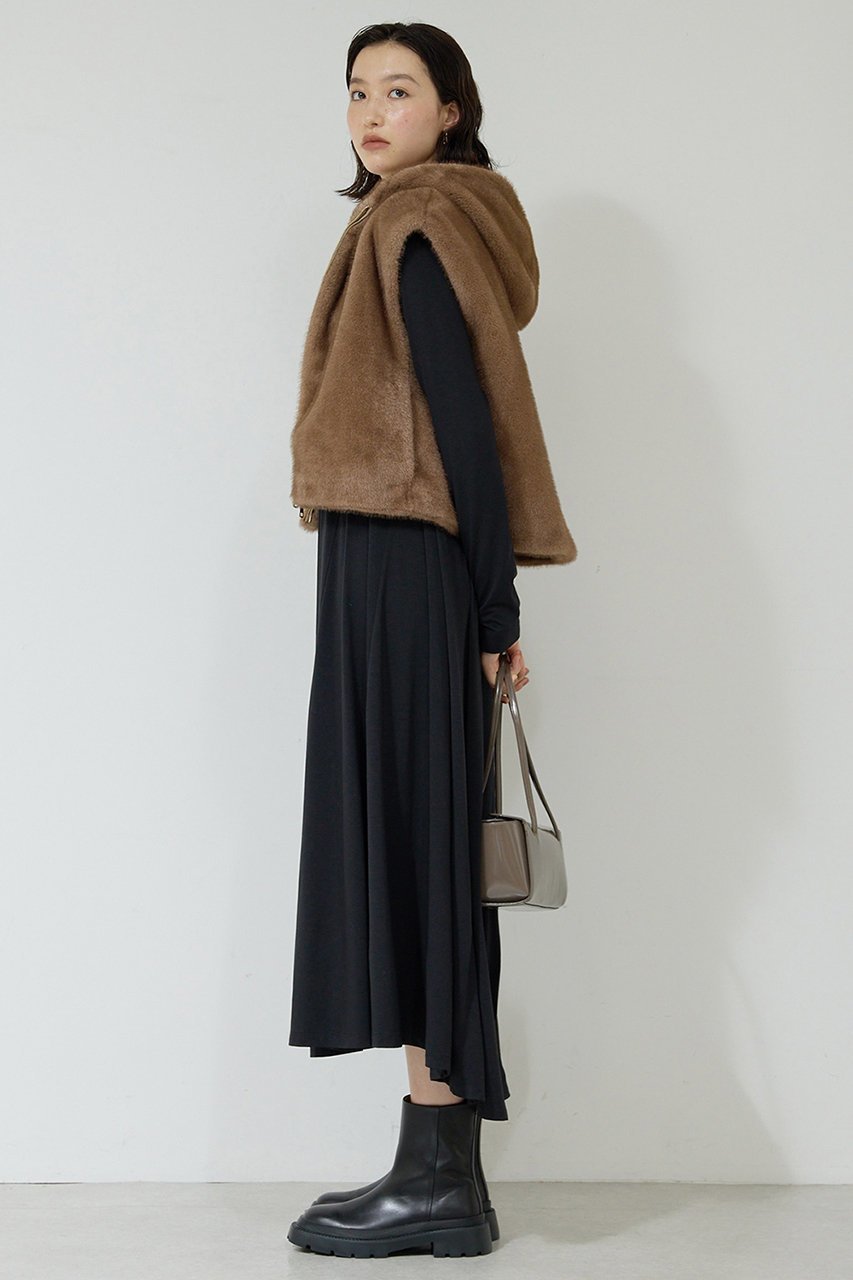 【ガリャルダガランテ/GALLARDAGALANTE】のフーディーベスト 人気、トレンドファッション・服の通販 founy(ファニー)  ファッション Fashion レディースファッション Fashion for Women アウター Coat / Outerwear Collection レディースジャケット・軽アウター Jackets なめらか Smooth, Silky Texture クロップド Cropped, Short Length ジャケット Jacket, Outerwear デニム Denim, Jeans Material バランス Balance, Style Balance フェイクファー Faux Fur, Imitation Fur ベスト Vest, Waistcoat 新作・新入荷 New Arrivals / New In other-3|ID: prp329100004691481 ipo3291000000034209815