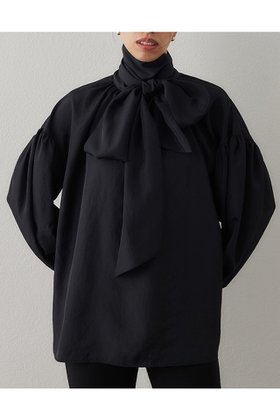 【ウィムガゼット/Whim Gazette】のシルキーボウタイブラウス 人気、トレンドファッション・服の通販 founy(ファニー) ファッション Fashion レディースファッション Fashion for Women トップス・カットソー Cut & Sew Tops シャツ・ブラウス・オフィスカジュアル Elegant Blouses & Button-Ups エアリー Airy Texture シルク Silk, 100% Silk スリーブ Sleeve, Long Sleeve / Short Sleeve ハイネック High Neck, Mock Neck リボン Ribbon, Bow ロング Long, Long-Length エレガント 上品 Elegant 新作・新入荷 New Arrivals / New In |ID:prp329100004691485