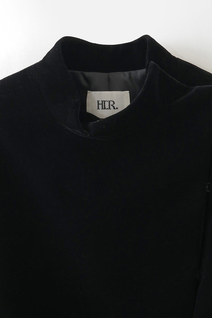 【ハー/HER.】の【9/18 12:00販売開始】ベロアパワーショルダー 人気、トレンドファッション・服の通販 founy(ファニー) 　ファッション　Fashion　レディースファッション　Fashion for Women　トップス・カットソー　Cut & Sew Tops　シャツ・ブラウス・オフィスカジュアル　Elegant Blouses & Button-Ups　ロングTシャツ・Tシャツ　Longline T-Shirts & Tees　カットソー・ベーシックTシャツ　Cut-and-Sewn Tops / Stretch Tees & Basics　ベロアトップス　Velour Tops / Velvet-Look Items　おすすめ　Recommended / Our Picks　コンパクト　Compact, Small Size　ショルダー　Shoulder, Shoulder Strap　ジャケット　Jacket, Outerwear　スリーブ　Sleeve, Long Sleeve / Short Sleeve　デニム　Denim, Jeans Material　ベロア　Velour, Soft Velvet　ボトム　Bottoms, Lower Wear　ロング　Long, Long-Length　新作・新入荷　New Arrivals / New In　other-2|ID: prp329100004695411 ipo3291000000033905941