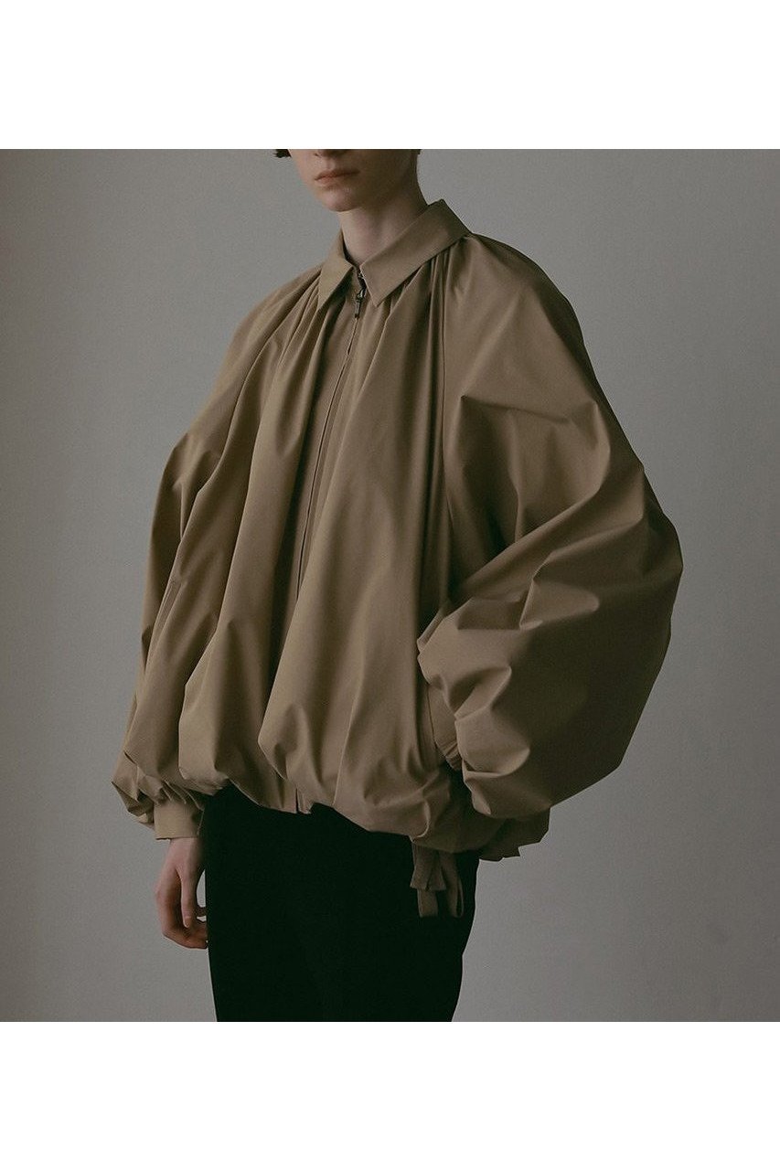 【ハー/HER.】の【9/18 12:00販売開始】ギャザーバルーンブルゾン 人気、トレンドファッション・服の通販 founy(ファニー) 　ファッション　Fashion　レディースファッション　Fashion for Women　アウター　Coat / Outerwear Collection　レディースジャケット・軽アウター　Jackets　ブルゾンジャケット・スポーティアウター　Blouson Jackets　おすすめ　Recommended / Our Picks　ジャケット　Jacket, Outerwear　スリーブ　Sleeve, Long Sleeve / Short Sleeve　バルーン　Balloon, Balloon Silhouette　ブルゾン　Blouson, Bomber Jacket　新作・新入荷　New Arrivals / New In　other-4|ID: prp329100004695413 ipo3291000000033905963