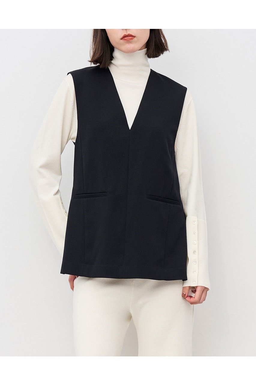 【アンクレイヴ/uncrave】のウォッシャブルウールライクツイル ジレ 人気、トレンドファッション・服の通販 founy(ファニー) 　ファッション　Fashion　レディースファッション　Fashion for Women　アウター　Coat / Outerwear Collection　レディースジャケット・軽アウター　Jackets　シェイプ　Shape, Slim Fit　シャンブレー　Chambray, Denim-Like Fabric　ジャケット　Jacket, Outerwear　スリット　Slit, Slit Detail　ツイル　Twist, Twisted Detail　ベスト　Vest, Waistcoat　レギュラー　Regular, Standard Fit　定番　Standard, Basic Item　新作・新入荷　New Arrivals / New In　other-4|ID: prp329100004696698 ipo3291000000033916962