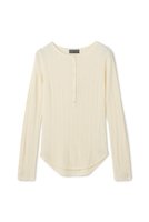 【アンクレイヴ/uncrave】のハイゲージニット ヘンリーネックトップス 人気、トレンドファッション・服の通販 founy(ファニー) ファッション Fashion レディースファッション Fashion for Women トップス・カットソー Cut & Sew Tops ニット Knit Tops & Sweaters カジュアルプルオーバー・ニットトップス Pullovers & Knit Tops / Casual Pullovers おすすめ Recommended / Our Picks シルク Silk, 100% Silk スリット Slit, Slit Detail フィット Fit, Slim Fit フレア Flare, Flared 再入荷 Restock / Back in Stock |ID:prp329100004696709