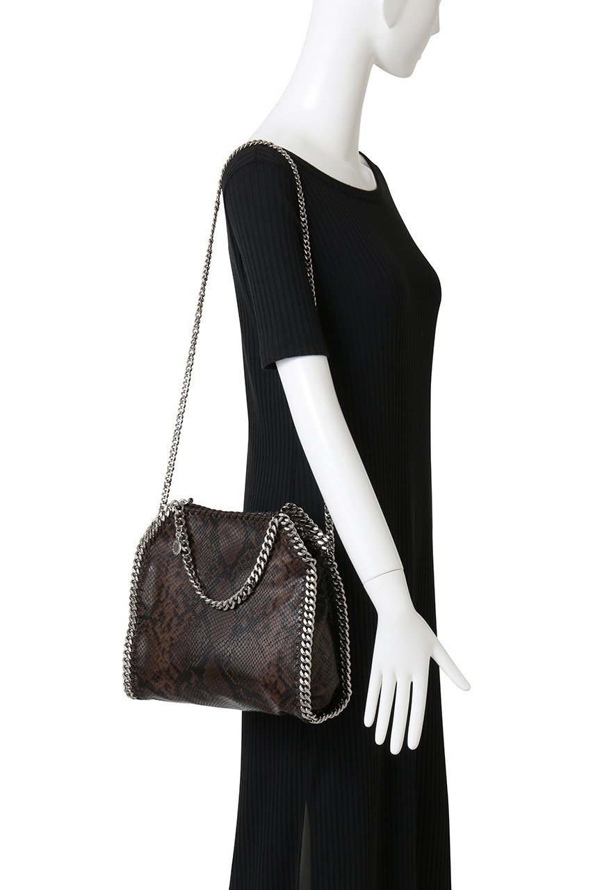 【ステラ マッカートニー/STELLA McCARTNEY】のFalabella Mini スネーク2wayトートバッグ 人気、トレンドファッション・服の通販 founy(ファニー) 　ファッション　Fashion　レディースファッション　Fashion for Women　バッグ　Bags　シンプル　Simple, Minimal　スタイリッシュ　Stylish, Fashionable　チェーン　Chain, Chain Strap　メタル　Metal, Metal Parts　リュクス　Luxury, Elegant, High-End, Chic　A/W・秋冬　Autumn/Winter　other-2|ID: prp329100004696718 ipo3291000000035695320