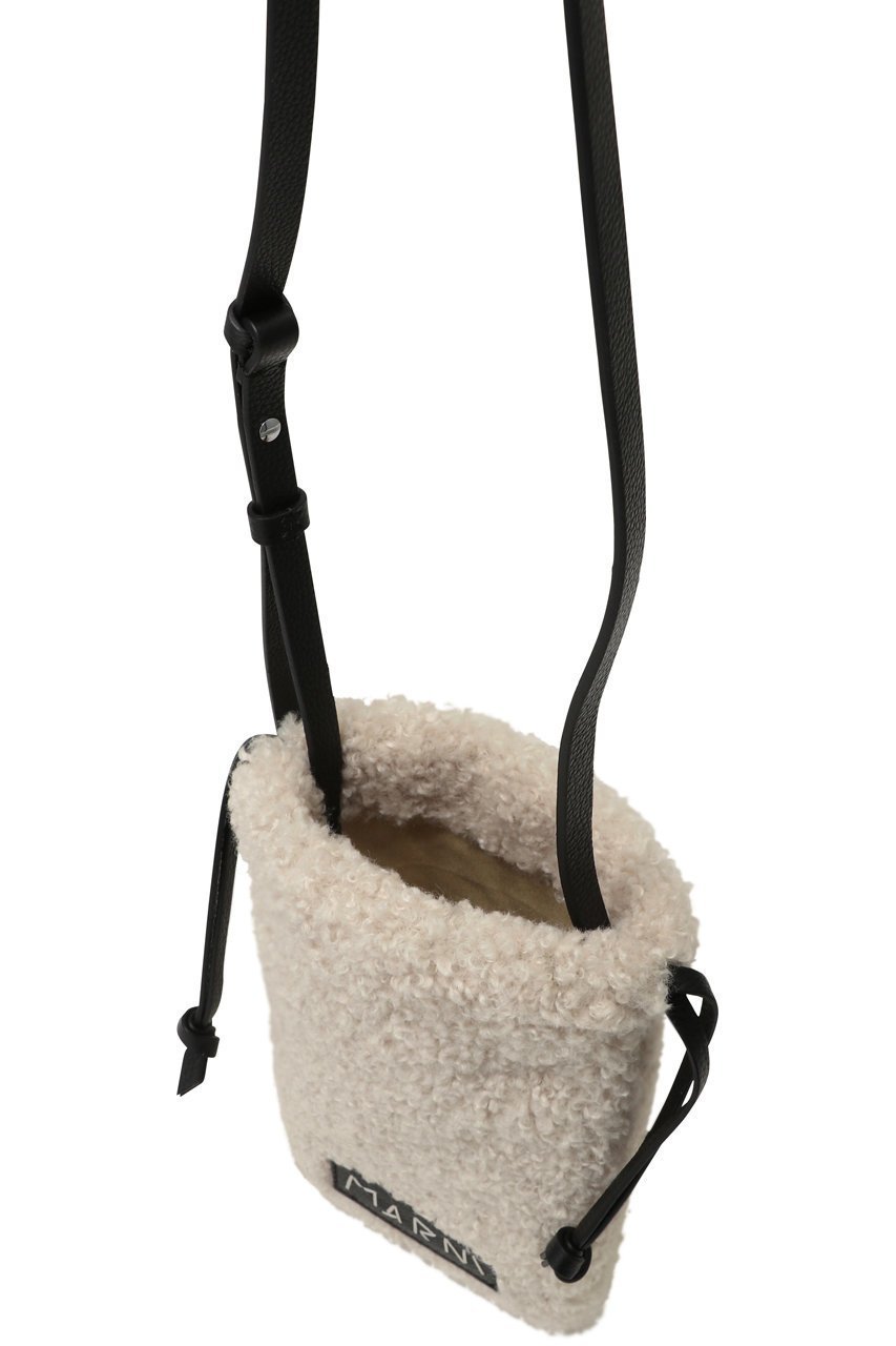 【マルニ/MARNI】のMARNI MENDING ムートン巾着スマホポシェット 人気、トレンドファッション・服の通販 founy(ファニー) 　ファッション　Fashion　レディースファッション　Fashion for Women　ユニセックス　Unisex, Genderless　おすすめ　Recommended / Our Picks　ギフト プレゼント　Gift / Present　ショルダー　Shoulder, Shoulder Strap　ボックス　Boxy, Box Shape　ポシェット　Pochette, Mini Bag　ムートン　Shearling, Mouton　リップ　Lip, Lip Motif　ロング　Long, Long-Length　巾着　Drawstring Bag, Kinchaku　新作・新入荷　New Arrivals / New In　旅行　Travel　A/W・秋冬　Autumn/Winter　other-5|ID: prp329100004696732 ipo3291000000033917220