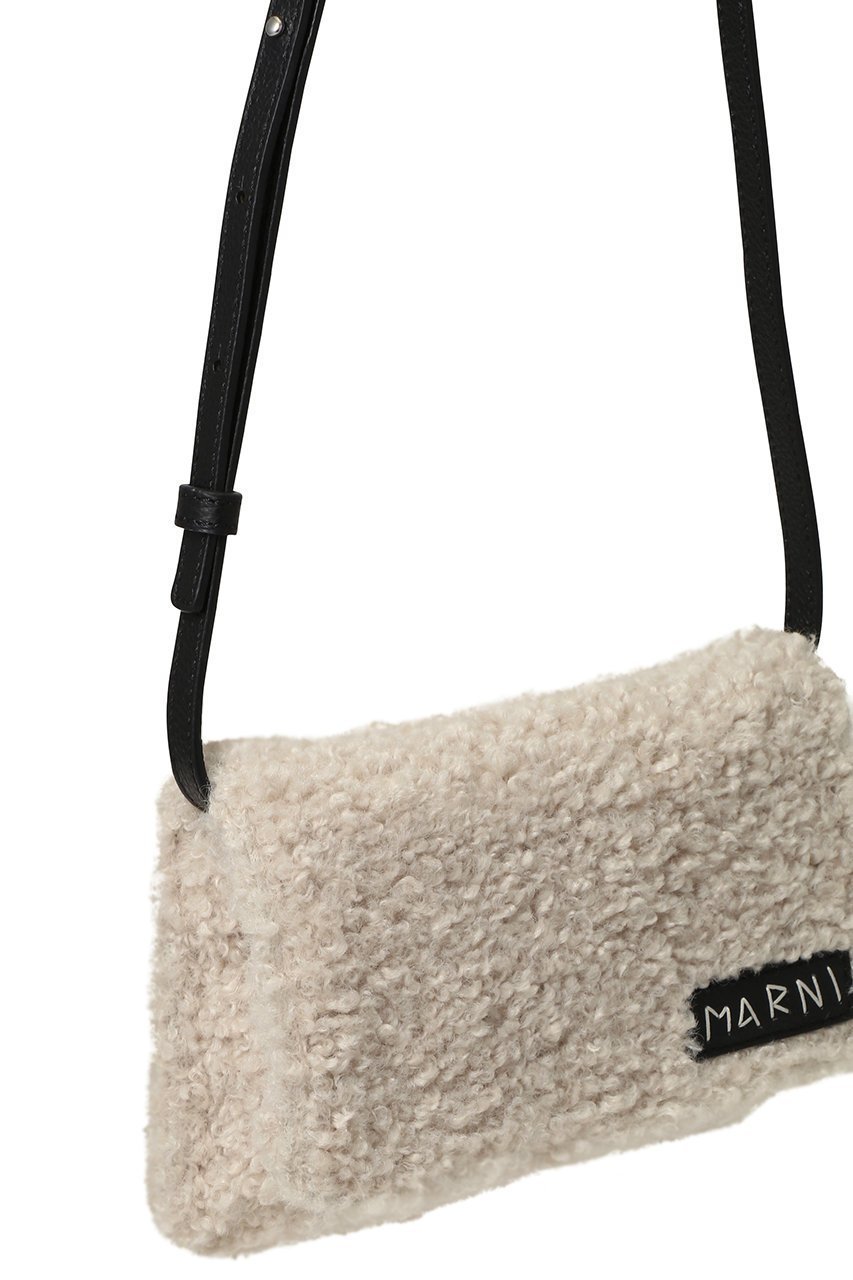 【マルニ/MARNI】のMARNI MENDING ムートンポシェット 人気、トレンドファッション・服の通販 founy(ファニー) 　ファッション　Fashion　レディースファッション　Fashion for Women　ユニセックス　Unisex, Genderless　コンパクト　Compact, Small Size　ショルダー　Shoulder, Shoulder Strap　スクエア　Square, Square Shape　フォルム　Silhouette, Form　ポシェット　Pochette, Mini Bag　モコモコ　Fuzzy, Fluffy　ロング　Long, Long-Length　新作・新入荷　New Arrivals / New In　A/W・秋冬　Autumn/Winter　other-4|ID: prp329100004696736 ipo3291000000033917237