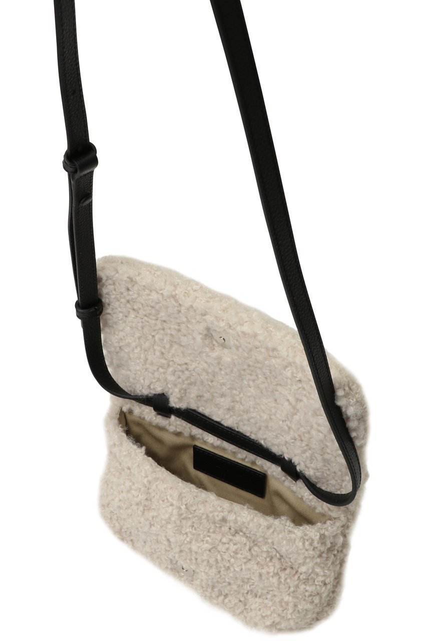 【マルニ/MARNI】のMARNI MENDING ムートンポシェット 人気、トレンドファッション・服の通販 founy(ファニー) 　ファッション　Fashion　レディースファッション　Fashion for Women　ユニセックス　Unisex, Genderless　コンパクト　Compact, Small Size　ショルダー　Shoulder, Shoulder Strap　スクエア　Square, Square Shape　フォルム　Silhouette, Form　ポシェット　Pochette, Mini Bag　モコモコ　Fuzzy, Fluffy　ロング　Long, Long-Length　新作・新入荷　New Arrivals / New In　A/W・秋冬　Autumn/Winter　other-5|ID: prp329100004696736 ipo3291000000033917239