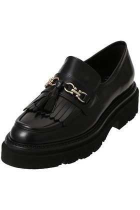 【ルカグロッシ/LucaGrossi】 キルトタッセルローファー人気、トレンドファッション・服の通販 founy(ファニー) ファッション Fashion レディースファッション Fashion for Women キルト Quilt, Quilted Fabric シューズ Shoes, Footwear スタイリッシュ Stylish, Fashionable タッセル Tassel, Fringe チェーン Chain, Chain Strap フォルム Silhouette, Form フラット Flat, Flat Shoes 厚底 Platform Shoes 定番 Standard, Basic Item 新作・新入荷 New Arrivals / New In A/W・秋冬 Autumn/Winter |ID:prp329100004696784