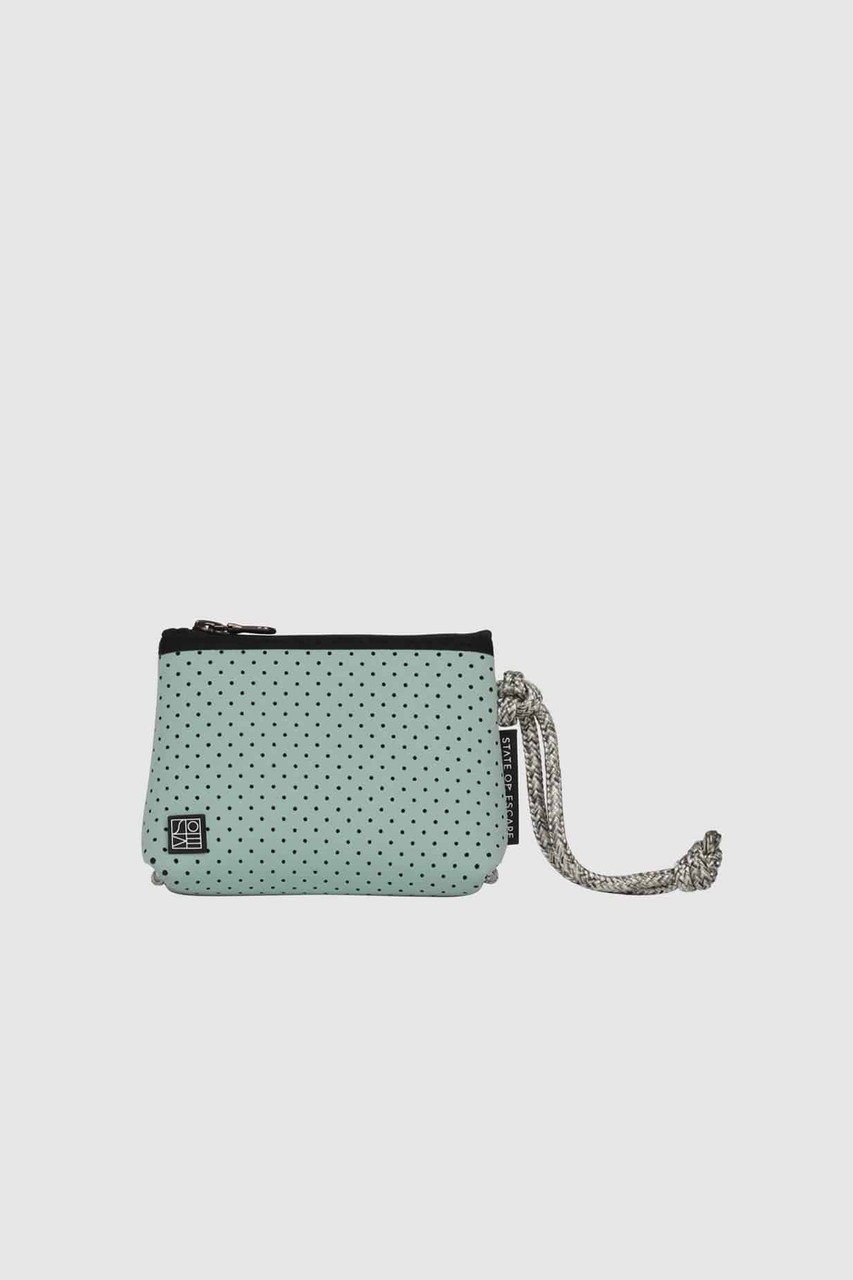 【ステイトオブエスケープ/STATE OF ESCAPE】のEveryday pouch mini エブリデイポーチ ミニ インテリア・キッズ・メンズ・レディースファッション・服の通販 founy(ファニー) 　ファッション　Fashion　レディースファッション　Fashion for Women　ポーチ&ミニバッグ　Pouches & Mini Bags　コンパクト　Compact, Small Size　ポーチ　Pouch, Small Case　リップ　Lip, Lip Motif　新作・新入荷　New Arrivals / New In　ミスティックブルー|ID: prp329100004698317 ipo3291000000033926806