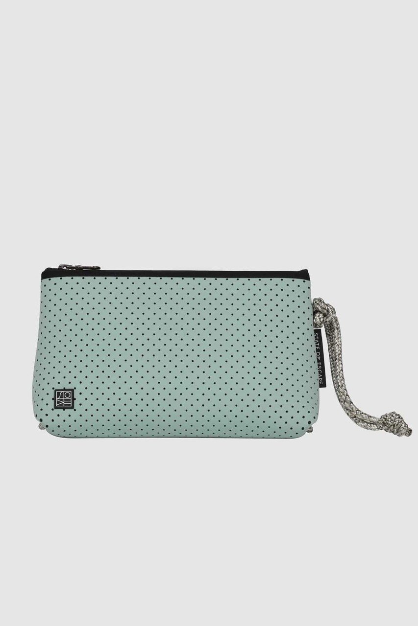 【ステイトオブエスケープ/STATE OF ESCAPE】のEveryday pouch medium エブリデイポーチ ミディアム インテリア・キッズ・メンズ・レディースファッション・服の通販 founy(ファニー) 　ファッション　Fashion　レディースファッション　Fashion for Women　ポーチ&ミニバッグ　Pouches & Mini Bags　スマート　Smart, Elegant　ポーチ　Pouch, Small Case　新作・新入荷　New Arrivals / New In　ミスティックブルー|ID: prp329100004698318 ipo3291000000033926811