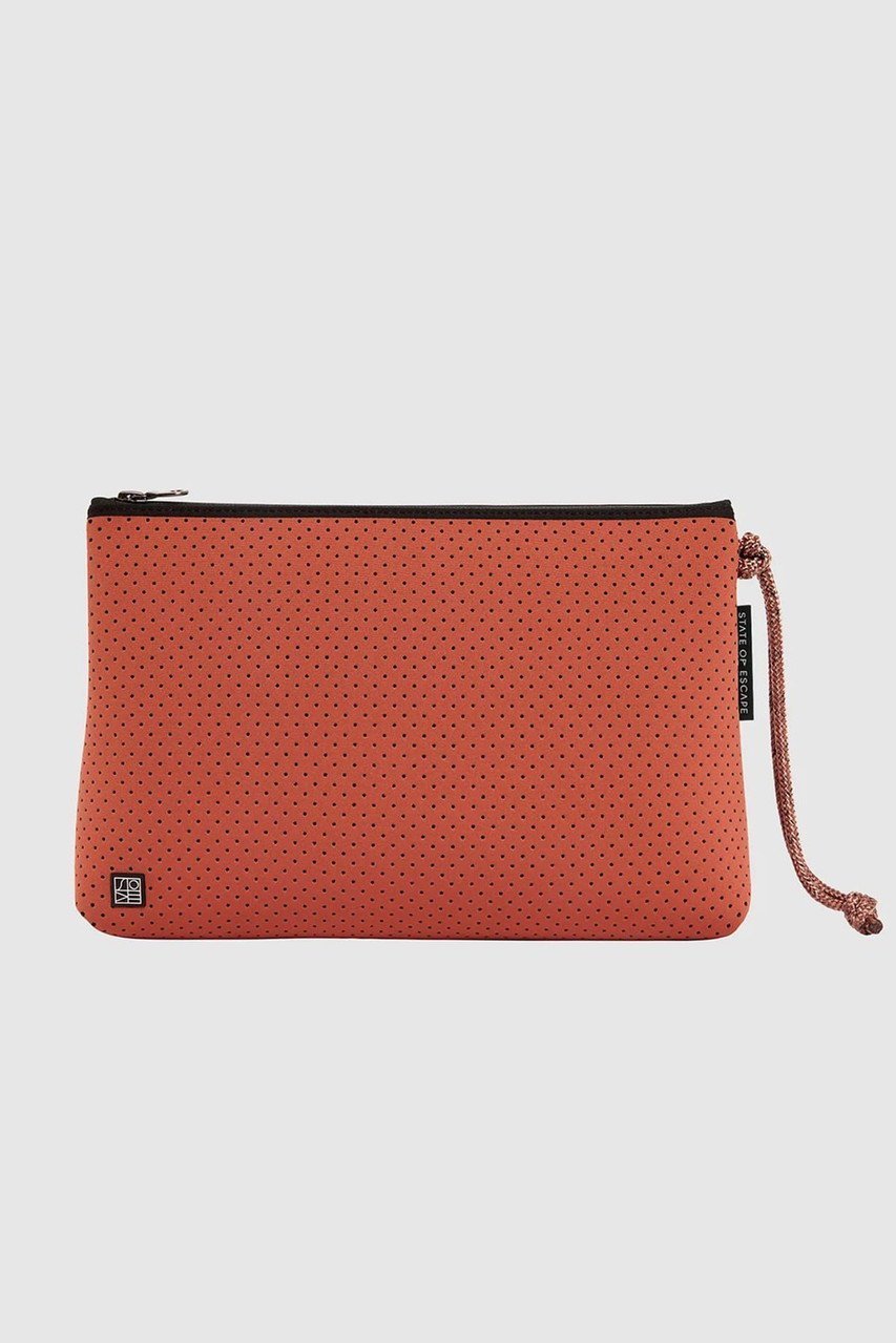 【ステイトオブエスケープ/STATE OF ESCAPE】のEveryday pouch large エブリデイポーチ ラージ インテリア・キッズ・メンズ・レディースファッション・服の通販 founy(ファニー) 　ファッション　Fashion　レディースファッション　Fashion for Women　ポーチ&ミニバッグ　Pouches & Mini Bags　スマート　Smart, Elegant　ポーチ　Pouch, Small Case　新作・新入荷　New Arrivals / New In　旅行　Travel　水着　Swimsuit, Swimwear　テラコッタ|ID: prp329100004698320 ipo3291000000033926820