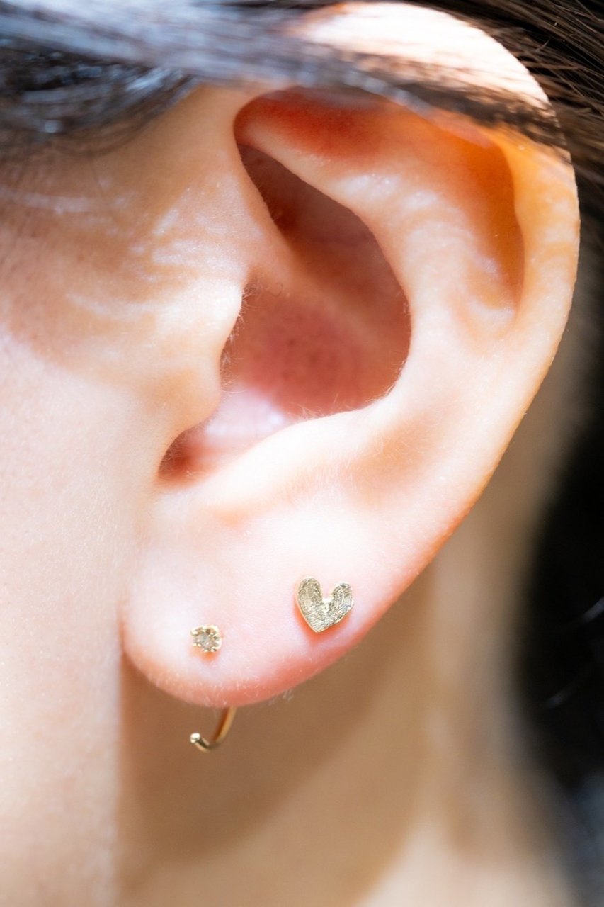 【カオル/KAORU】のDiamond ゴールド フープピアス(片耳用) 人気、トレンドファッション・服の通販 founy(ファニー) 　ファッション　Fashion　レディースファッション　Fashion for Women　ジュエリー　Jewelry　ファッションリング　Fashion Rings　イヤリング・フープ・ドロップタイプ　Hoop, Drop & Clip Earrings　イヤリング　Earrings　ダイヤモンド　Diamond, Brilliant Cut　フープ　Hoop, Hoop Earrings　リュクス　Luxury, Elegant, High-End, Chic　片耳　One-Ear, Single Earring　other-2|ID: prp329100004699892 ipo3291000000035743414