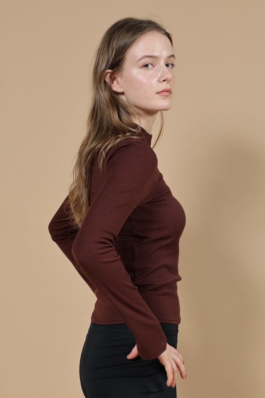 【ジュリエ/Julier】のリブロングスリーブプルオーバー 人気、トレンドファッション・服の通販 founy(ファニー) ファッション Fashion レディースファッション Fashion for Women トップス・カットソー Cut & Sew Tops カジュアルプルオーバー・ニットトップス Pullovers & Knit Tops / Casual Pullovers スポーツウェア Functional & Stylish Sportswear スポーツ トップス Athletic Tops / Workout Tops / Training Shirts インナー Innerwear カッティング Cutting Detail スポーツ Sports, Activewear モックネック Mock Neck, Short Turtleneck ワーク Workwear, Utility Style other-8|ID: prp329100004699928 ipo3291000000035800255