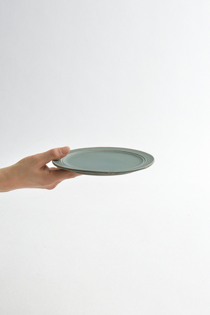 【ミシンポタリークリエーション/MISHIM POTTERY CREATION / GOODS】のStiLL ラウンド プレート S 人気、トレンドファッション・服の通販 founy(ファニー) 　皿　Plate, Dish　テーブル　Table, Dining Table　ハンド　Hand, Handmade　バランス　Balance, Style Balance　プレート　Plate, Dish　ラウンド　Round, Round Neck　再入荷　Restock / Back in Stock　おすすめ　Recommended / Our Picks　ギフト プレゼント　Gift / Present　ホーム・キャンプ・アウトドア・お取り寄せ　Home Living / Home & Lifestyle / Camping Gear / Outdoor Camping　キッチン・ダイニング　Kitchen & Dining Essentials. Stylish & Functional Tableware　キッチン家電・キッチン用品　Kitchen Appliances & Tools　other-2|ID: prp329100004700030 ipo3291000000033937142